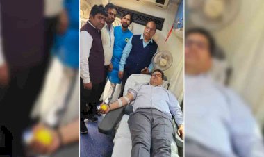 13 महादानियों ने शिविर में किया रक्तदान