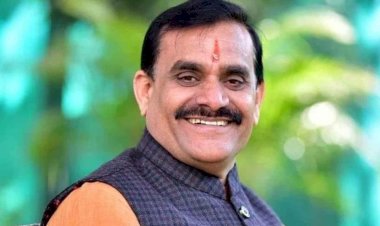 छतरपुर : प्रदेश भाजपा अध्यक्ष वीडी शर्मा ने खजुराहो से भरा नामांकन, आमसभा के बाद होगा रोड शो