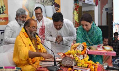राम सीता का जीवन प्रेम, आदर्श, समर्पण मूल्यों को प्रदर्शित करता है : किशोरी जी महाराज