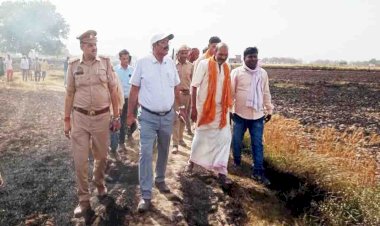 आग से जली फसल, पीड़ित किसानों ने लगाई मदद की फरियाद