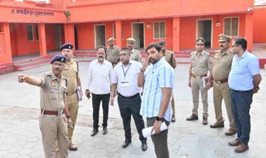 पुलिस प्रेक्षक ने चुनाव की तैयारियों का लिया जायजा