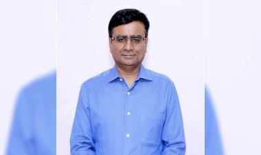 रेल ट्रैक पर रील बनाने व अनाधिकृत रुप से पार करने वालों पर झांसी रेल मंडल सख्त