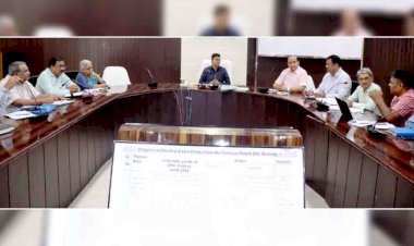 सीएम डैशबोर्ड एवं विकास प्राथमिकता कार्यक्रमों की समीक्षा बैठक संपन्न