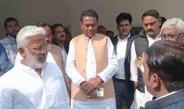 जालौन पहुंचे जल शक्ति मंत्री, कहा सरकार बिना किसी भेदभाव के किसानों और गरीबों  काे  योजनाओं का लाभ दे रही