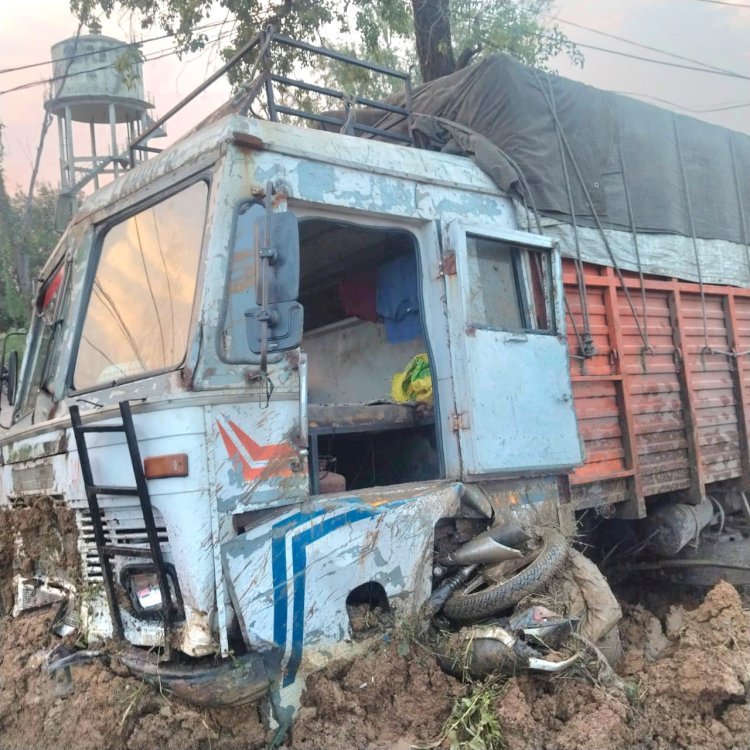 कानपुर-सागर नेशनल हाइवेपर बढ़ा हादसाें का ग्राॅफ  नौ महीने में जा चुकी है सैकड़ों लोगों की जान