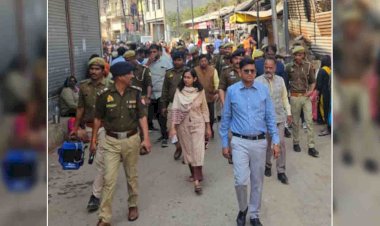 डीएम-एसपी ने धार्मिक स्थलों का किया भ्रमण