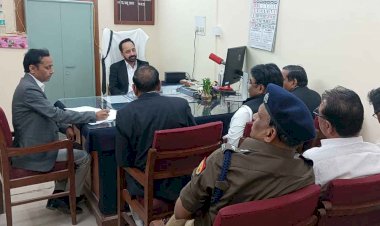 राष्ट्रीय लोक अदालत की सफलता हेतु जिला जज की अध्यक्षता में बैठक संपन्न