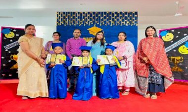 अतर्रा में तथागत ज्ञानस्थली स्कूल में प्री-प्राइमरी वार्षिक रिपोर्ट कार्ड वितरण समारोह संपन्न