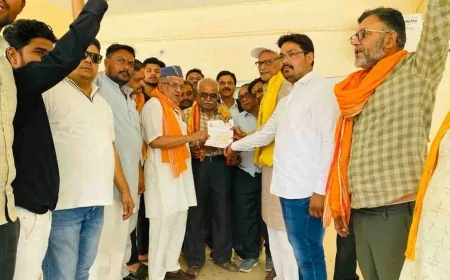 मन्दिर मार्गों में मीट की अवैध दुकानों से आस्थावानों की परेशानी, विहिप ने की प्रशासन से कार्रवाई की मांग