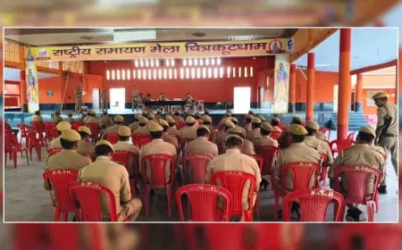 ड्यूटी में लगे कर्मियों को अपर एसपी ने किया ब्रीफ