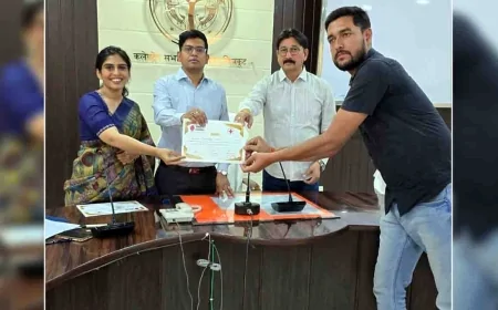 टीबी मरीजो को गोद लेने वाले महादानी सम्मानित