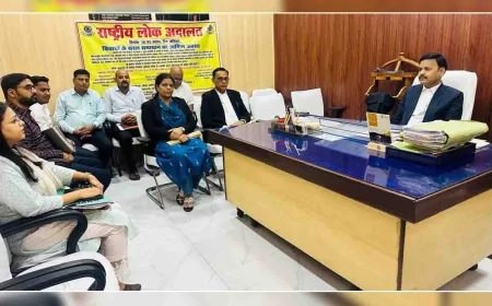 विधिक साक्षरता शिविर का आयोजन कर बंदियों को किया जागरूक