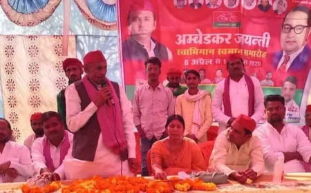 बाबा साहब को सपाईयों ने दी श्रद्धांजलि, विचारो को आत्मसात करने का लिया संकल्प