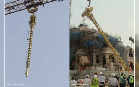 अयोध्या में श्रीराम मन्दिर पर ध्वज दंड स्थापित