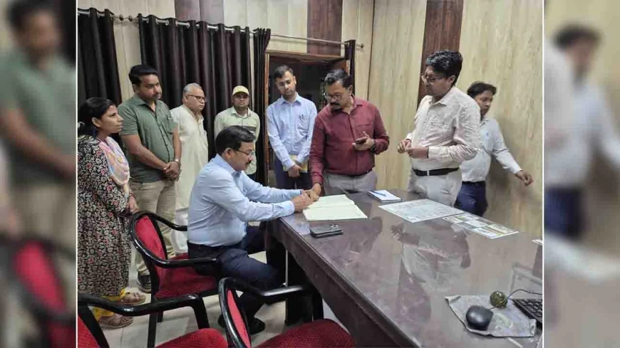जालौन के जिलाधिकारी औचक निरीक्षण में 48 कर्मचारी मिले अनुपस्थित