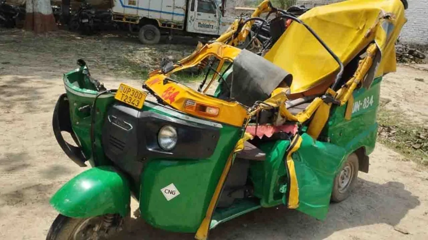 उत्तर प्रदेश में हुए सड़क हादसे में 16 लोगों की मौत, कई घायल