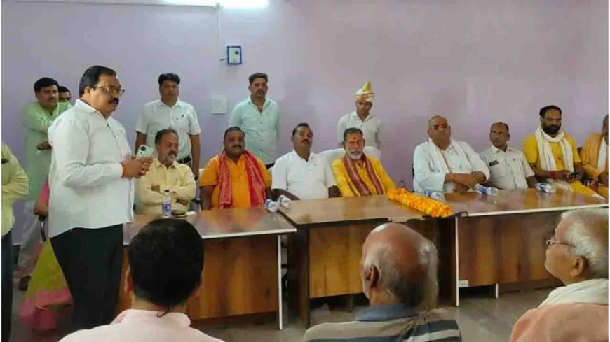 अपने बच्चों को पढ़ाये, नशा से दूर रखें : प्रभारी मंत्री