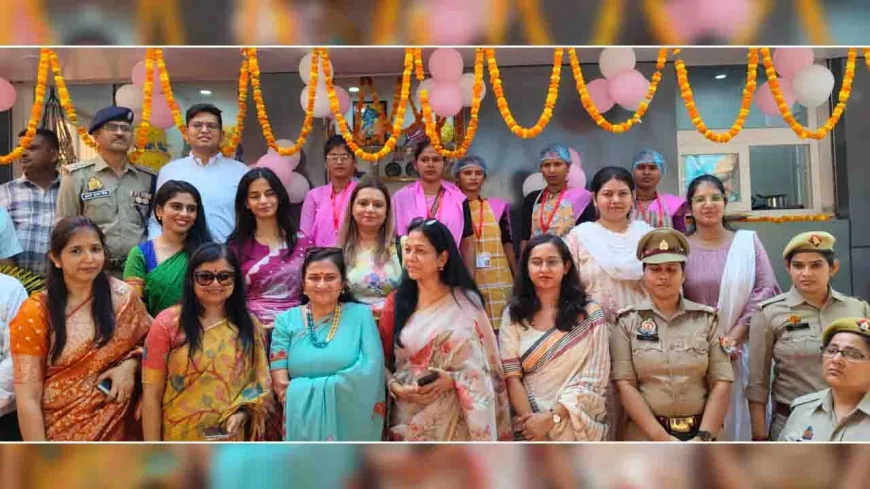 आकांक्षा समिति की अध्यक्ष ने किया आकांक्षा स्टोर का लोकार्पण