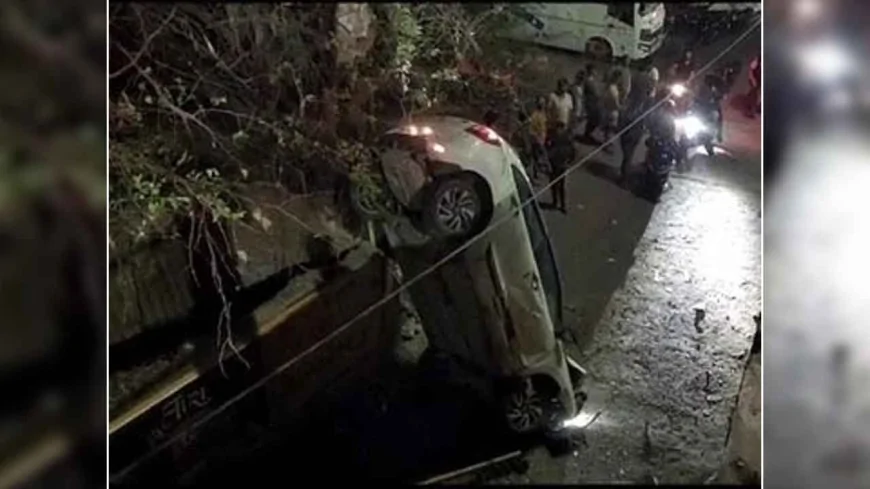 एयरबैग बना 'जीवनरक्षक' : बांदा में बड़ा हादसा टला, कार पुल से गिरी