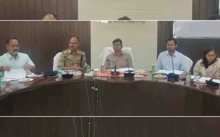 डीएम-एसपी ने सड़क सुरक्षा समिति की बैठक में अधिकारियों को दिए निर्देश