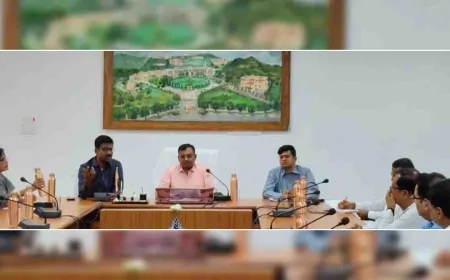 मंदाकिनी नदी पुर्नजीवन एवं वृक्षारोपण के संबंध में हुई समीक्षा बैठक