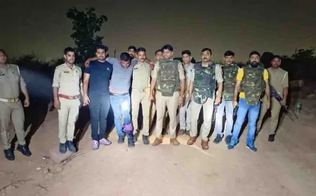 झांसी : ई-रिक्शा यात्री से 40 हजार रुपए चुराने वाले बदमाशों से पुलिस की मुठभेड़