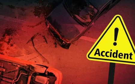 बाइकाें की भिड़ंत में पिता-पुत्र की माैत