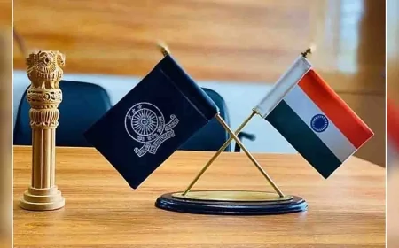 उत्तर प्रदेश के टॉप 10 जिलाधिकारी घोषित : प्रशासनिक कार्यों में उत्कृष्ट प्रदर्शन पर सीएम डैशबोर्ड में मिली जगह