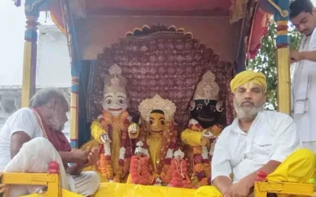 जयदेव दास अखाड़ा से भक्तो ने निकाली भगवान जगन्नाथ की रथयात्रा