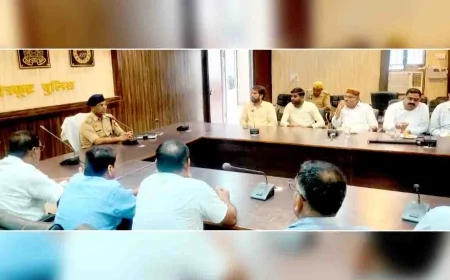 व्यापारियों के साथ अपर एसपी ने की गोष्ठी