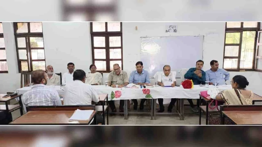 नोडल शिक्षको को दिया गया संवेदीकरण प्रशिक्षण
