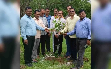 स्थापना दिवस पर किया पौधरोपण, राष्ट्रीय संयोजक का मनाया जन्मदिन