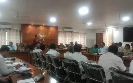 समीक्षा अधिकारी परीक्षा 27 जुलाई को, तैयारियों को लेकर कलेक्ट्रेट सभागार में हुई बैठक