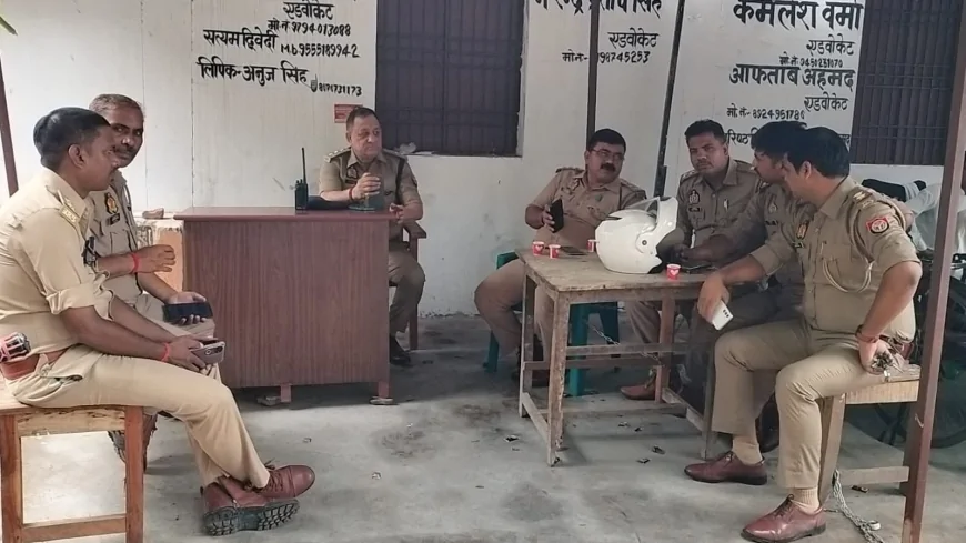 कचहरी परिसर में वकीलों के दो गुटों में खूनी संघर्ष, लाठी-डंडे चले