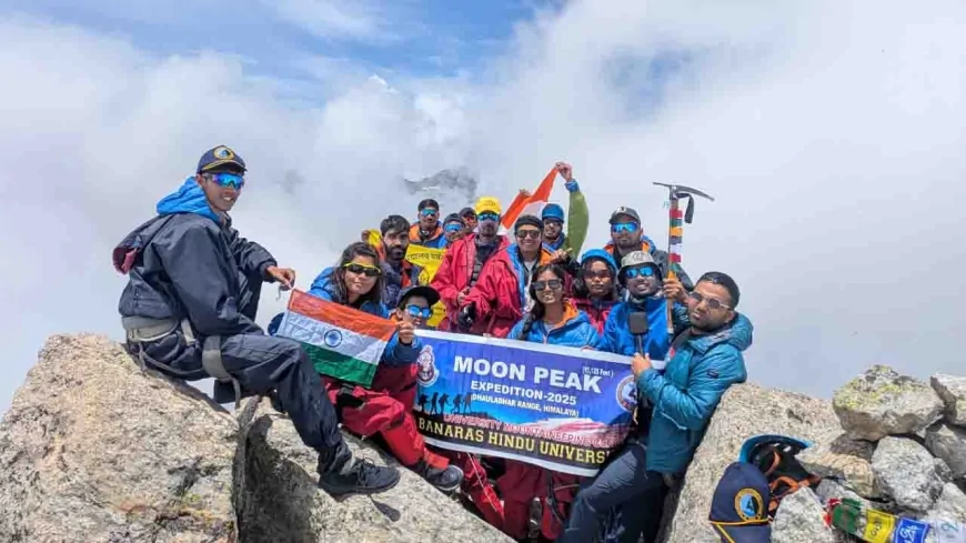 माउंट मून पीक सफल अभियान के बाद वापस लौटी बीएचयू पर्वतारोहण की टीम