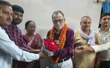 शिक्षकों ने वित्त एवं लेखाधिकरी का किया स्वागत