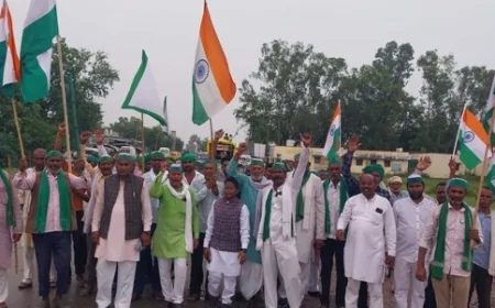 किसानो ने निकाली ट्रैक्टर मार्च तिरंगा यात्रा, सौपा दस सूत्रीय ज्ञापन