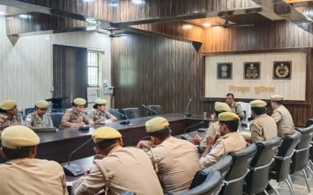 आईजीआरएस का कार्य देख रहे पुलिस कर्मियों को दी हिदायत