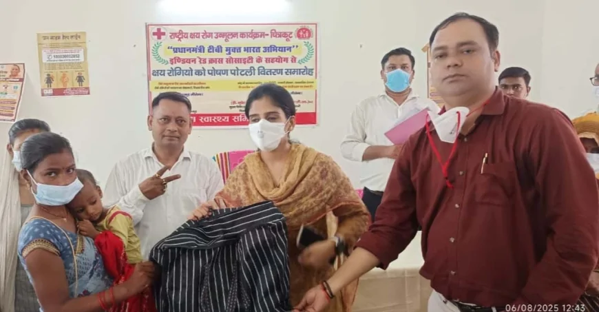 टीवी मरीजों को बांटी पोषण पोटली, किया जागरूक