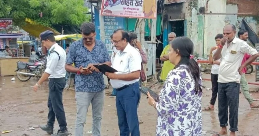 बस स्टैन्ड में अनावश्यक खड़े वाहनो का किया चालान