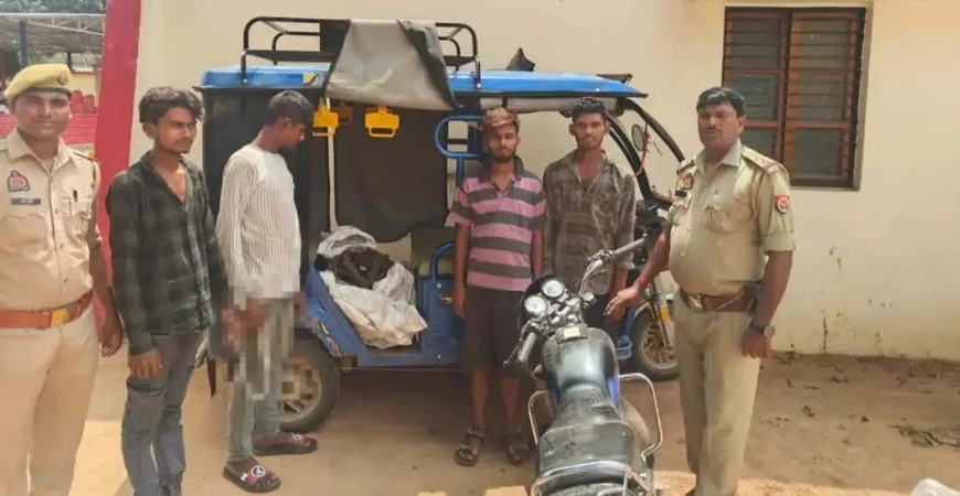 चोरी की बाइक, 60 किग्रा लोहे का सामान बरामद