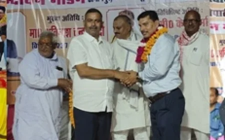 आदर्श शिक्षक पुरस्कार से सम्मानित हुए शिक्षक