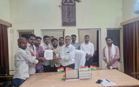 एबीवीपी ने पी.जे.एन. कॉलेज प्राचार्य को सौंपा ज्ञापन