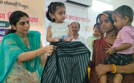 85 सैम बच्चो को आकांक्षा समिति ने बांटे पोषण किट