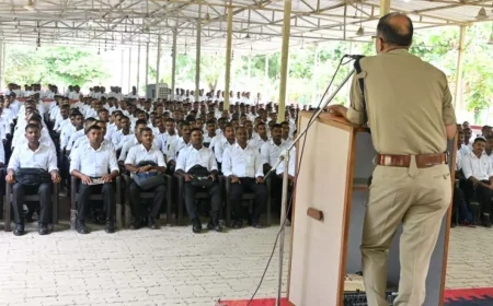 एसपी ने रिक्रूट आरक्षियों को पढ़ाया पाठ