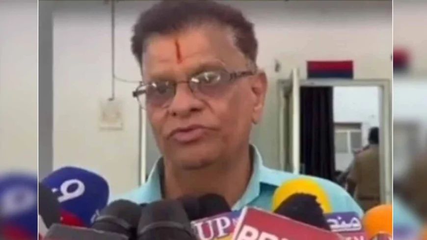 झांसी मंडी उप निदेशक को एंटी करप्शन ने रिश्वत लेते पकड़ा