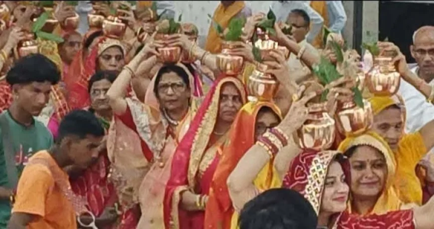 भव्य शोभा यात्रा के साथ श्रीराम कथा का शुभारंभ