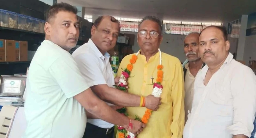 नवम्बर में व्यापारियों की विशाल जनसभा को लेकर हुई बैठक