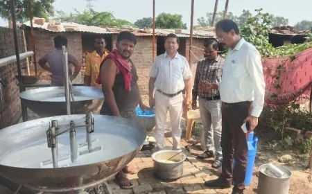 85 किग्रा सरसो तेल सीज, नष्ट कराया 20 किग्रा मावा