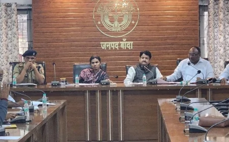 “राह-वीर योजना” के प्रभावी क्रियान्वयन पर जोर, डीएम ने की सड़क सुरक्षा समिति की बैठक